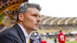 Fernando Ortiz toma polémica medida en Colo Colo. (Foto: Pepe Alvújar/Photosport)