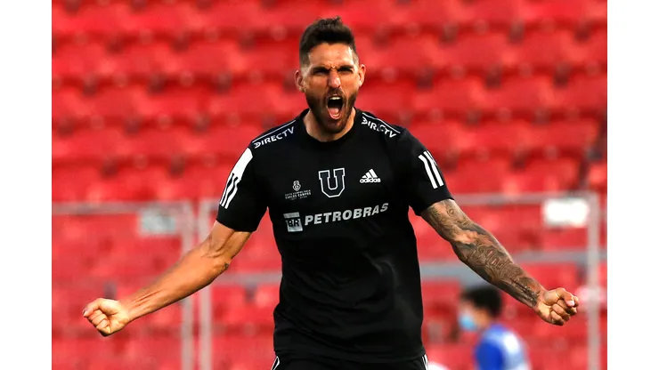 Joaquín Larrivey analiza el partido de la U ante Lanús.