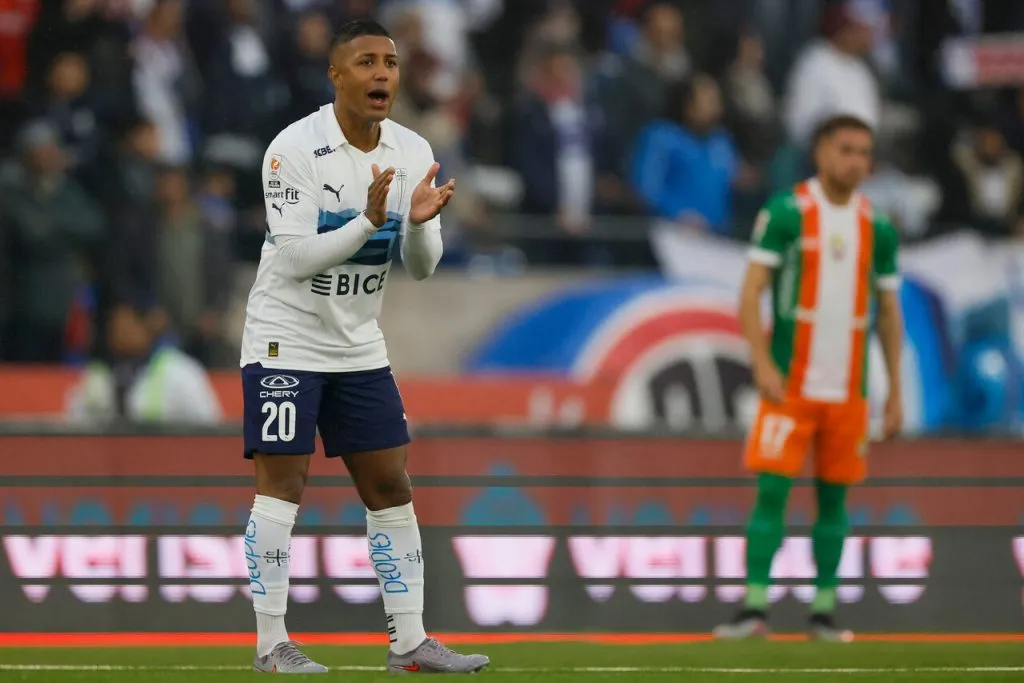 Valencia contó la firme sobre su futuro | Foto: Photosport