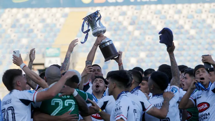 Melipilla se coronó campeón el año pasado, pero por escritorio no pudo disputar la Primera B en 2025
