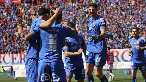 La U se mide con Lanús.