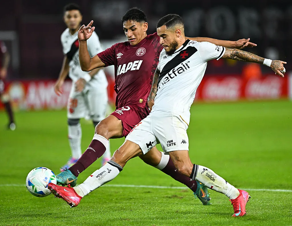 Medina si recibe una amarilla hoy, se pierde la vuelta ante la U | Foto: Getty Images