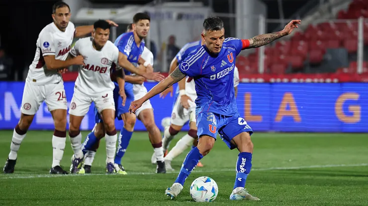Charles Aránguiz le devolvió la llama a la U en Copa Sudamericana