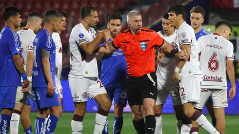 Lanús estalló por la celebración de Universidad de Chile en el empate final.