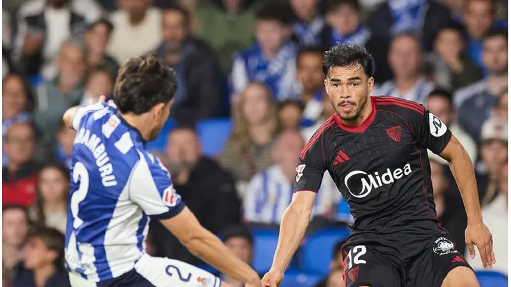 Gabriel Suazo se salva de las críticas más duras pese a la caída del Sevilla (Photo By Ricardo Larreina/Europa Press via Getty Images)