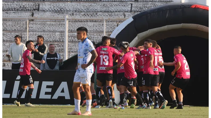 Palestino remonta y se ilusiona con la Libertadores, mientras que Everton miran de reojo el descenso.