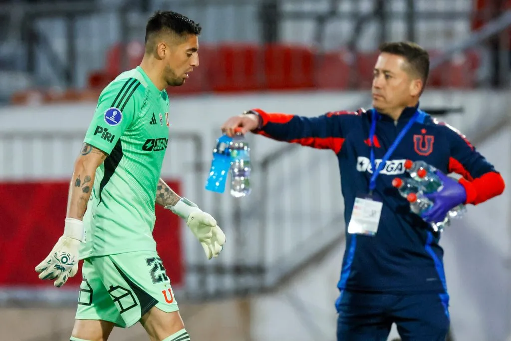 Castellón fue determinante con su atajadón | Foto: Photosport