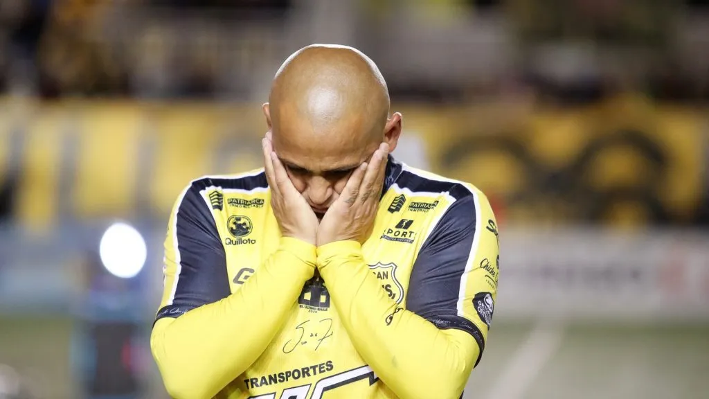 Humberto Suazo se retiró en San Luis hace un par de fechas. Tras no llegar a la Liguilla del Ascenso, el ‘Canario’ dejó en el plantel a solo cuatro jugadores. (Foto: Photosport)