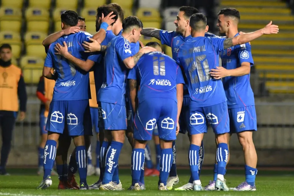 Gastón Edul sufre: Universidad de Chile sigue con vida en Copa Sudamericana. Está en semifinales. (Imagen: Photosport)
