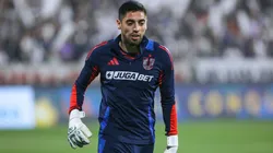 Castellón responde por la hostilidad que espera a la U en Argentina.