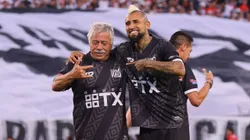 Carlos Caszely habló del futuro de Arturo Vidal. (Foto: Marcelo Hernández/Photosport)