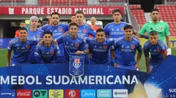 La U tiene formación confirmada.