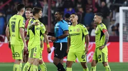 Tito Awad apuntó contra la Conmebol tras el arbitraje entre Universidad de Chile y Lanús.