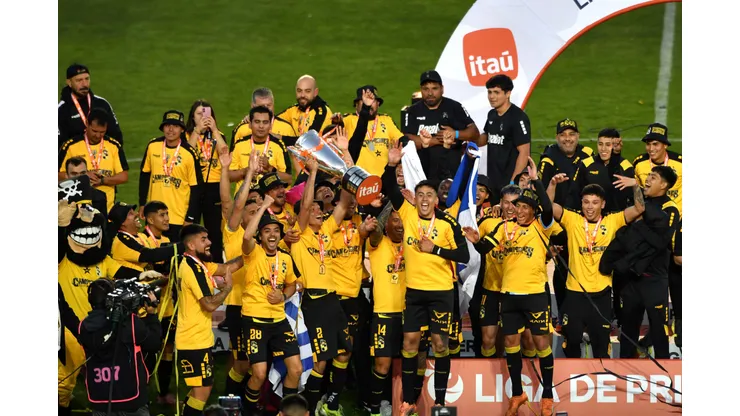 Coquimbo Unido es campeón y los equipos de la capital quedan sin títulos ligueros este 2025 (Foto: Alejandro Pizarro Ubilla/Photosport)