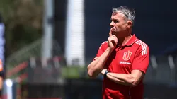 Gustavo Álvarez no seguiría siendo el DT de la U y su entorno ya le busca posibles destinos (Foto: Photosport)