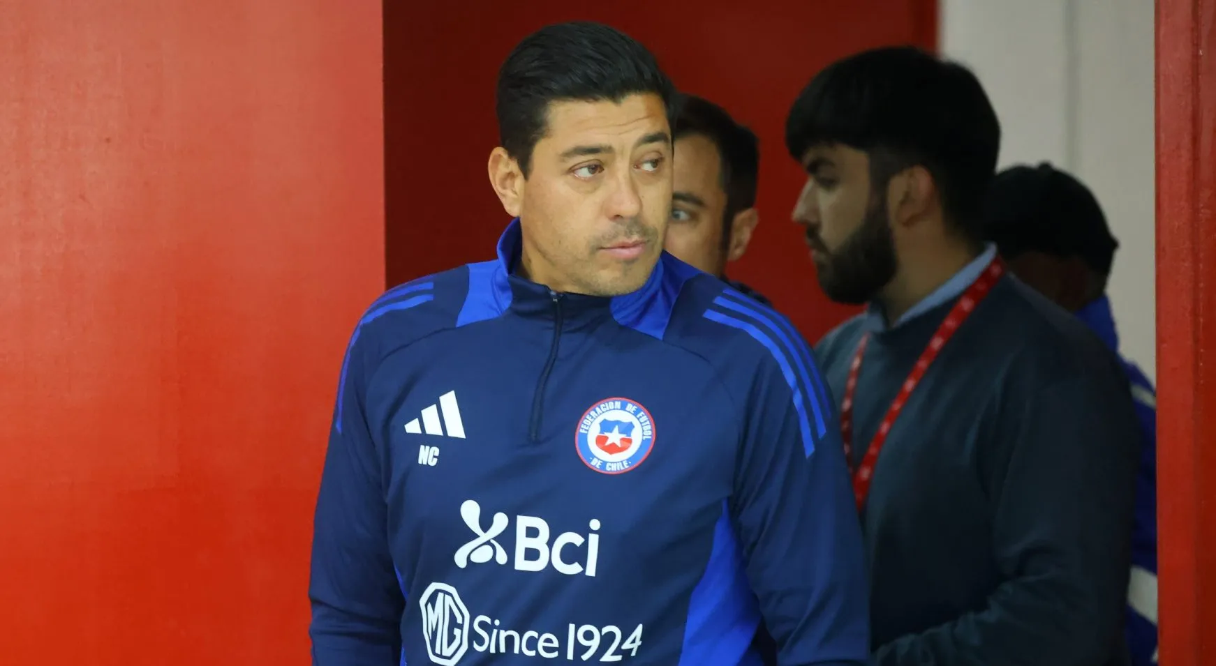 Pese al triunfo de La Roja con Nicolás Córdova al mando, el ex ayudante del ‘Pelado’ pide que su foco siga en las selecciones menores (Foto: Photosport)