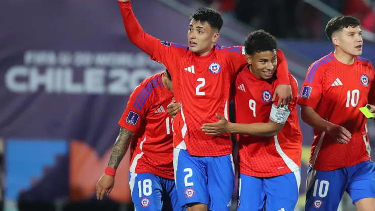 La Selección Chilena se refuerza con jugadores de La Roja Sub 20. (Foto: Jonnathan Oyarzún/Photosport)