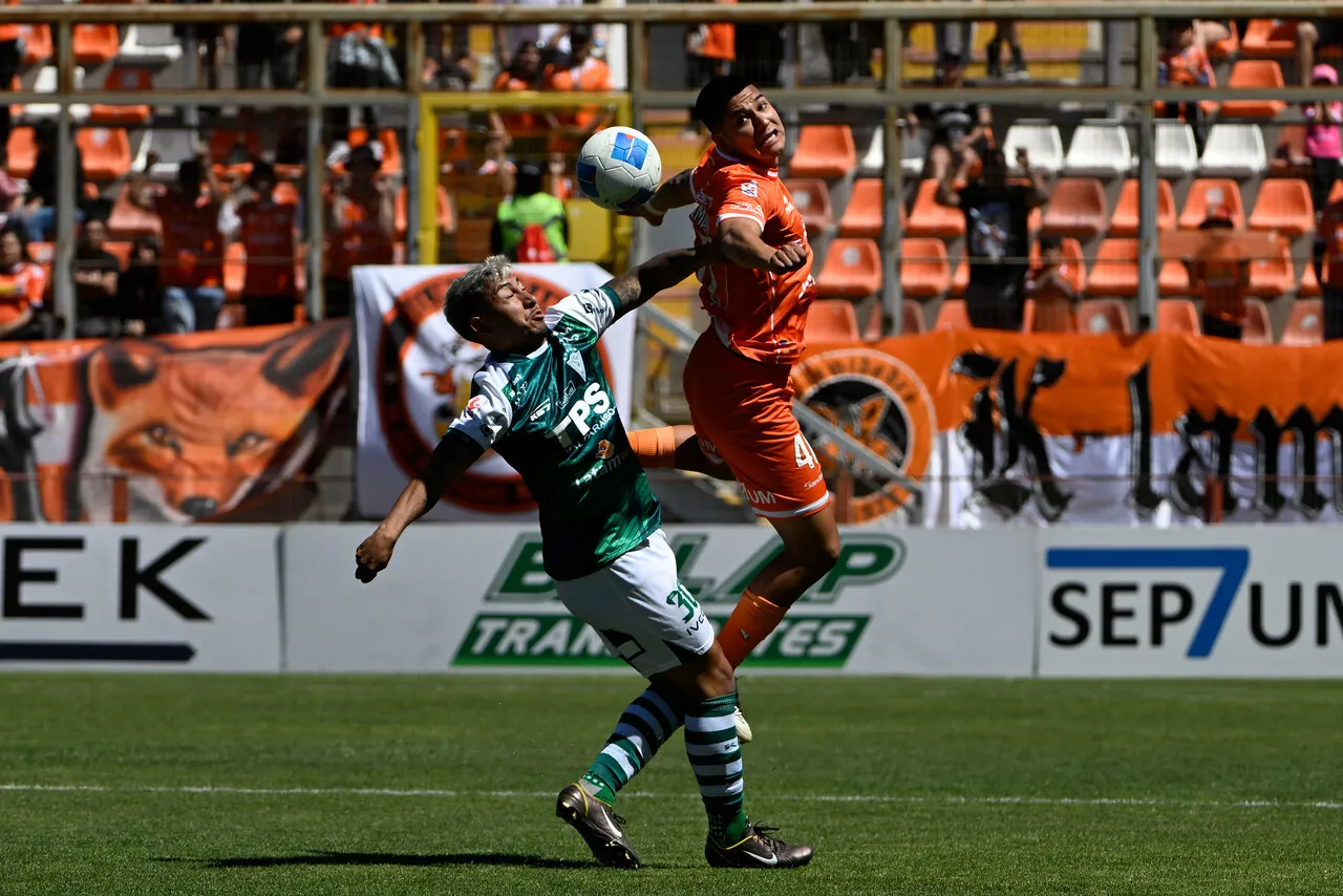 Santiago Wanderers, Cobreloa y Deportes Copiapó siguen esperando por su programación en la Liguilla de Ascenso de Primera B (Foto: Photosport)