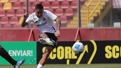 Javier Correa anota un golazo para abrir la cuenta ante Unión Española (Foto: Photosport)