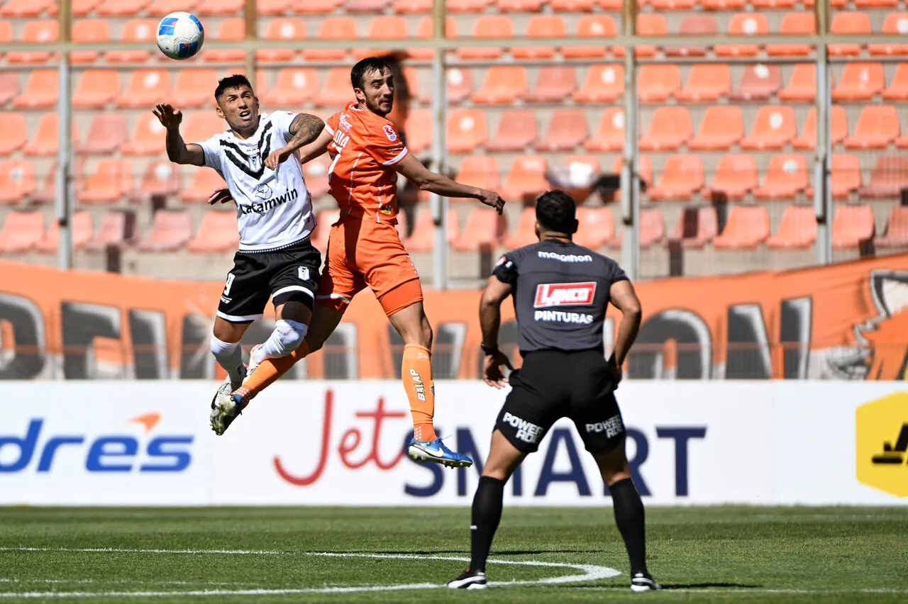La liguilla aún no define sus llaves a la espera del fallo contra Santiago Morning (Photosport).