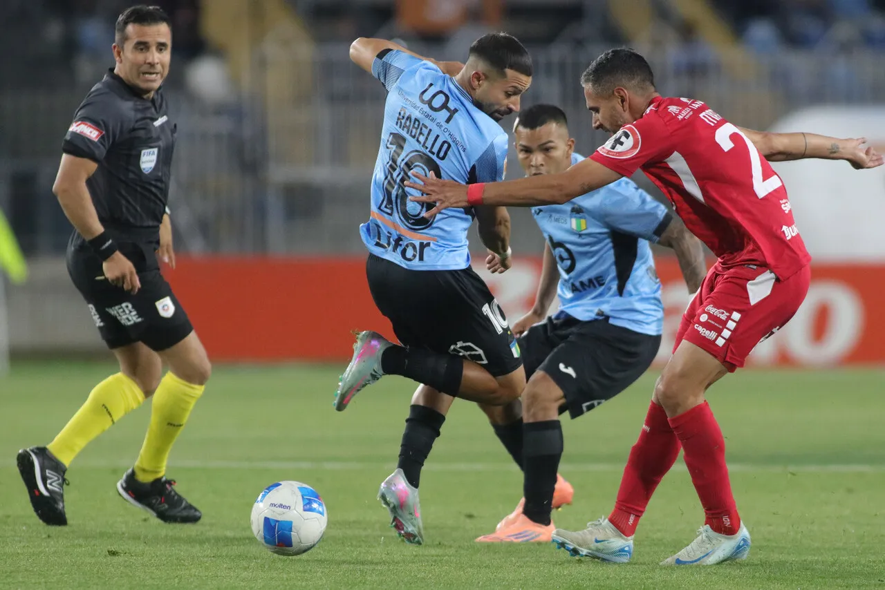 O’Higgins vence a Ñublense en Rancagua y consigue tres puntos de oro que lo acercan a la Copa Libertadores (Foto: Photosport)