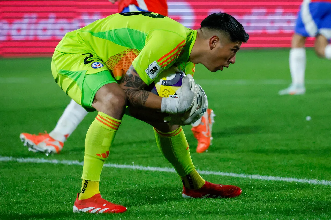 Cortés se habría bajado de La Roja | Foto: Photosport