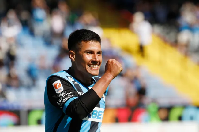 Rafael Caroca anotó el segundo gol de Huachipato ante Audax Italiano. (Foto: MARCO VAZQUEZ/Photosport)