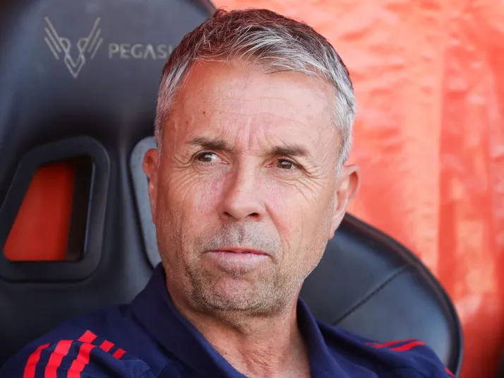 Álvarez celebra con todo el triunfo de la U: "El equipo mostró..."