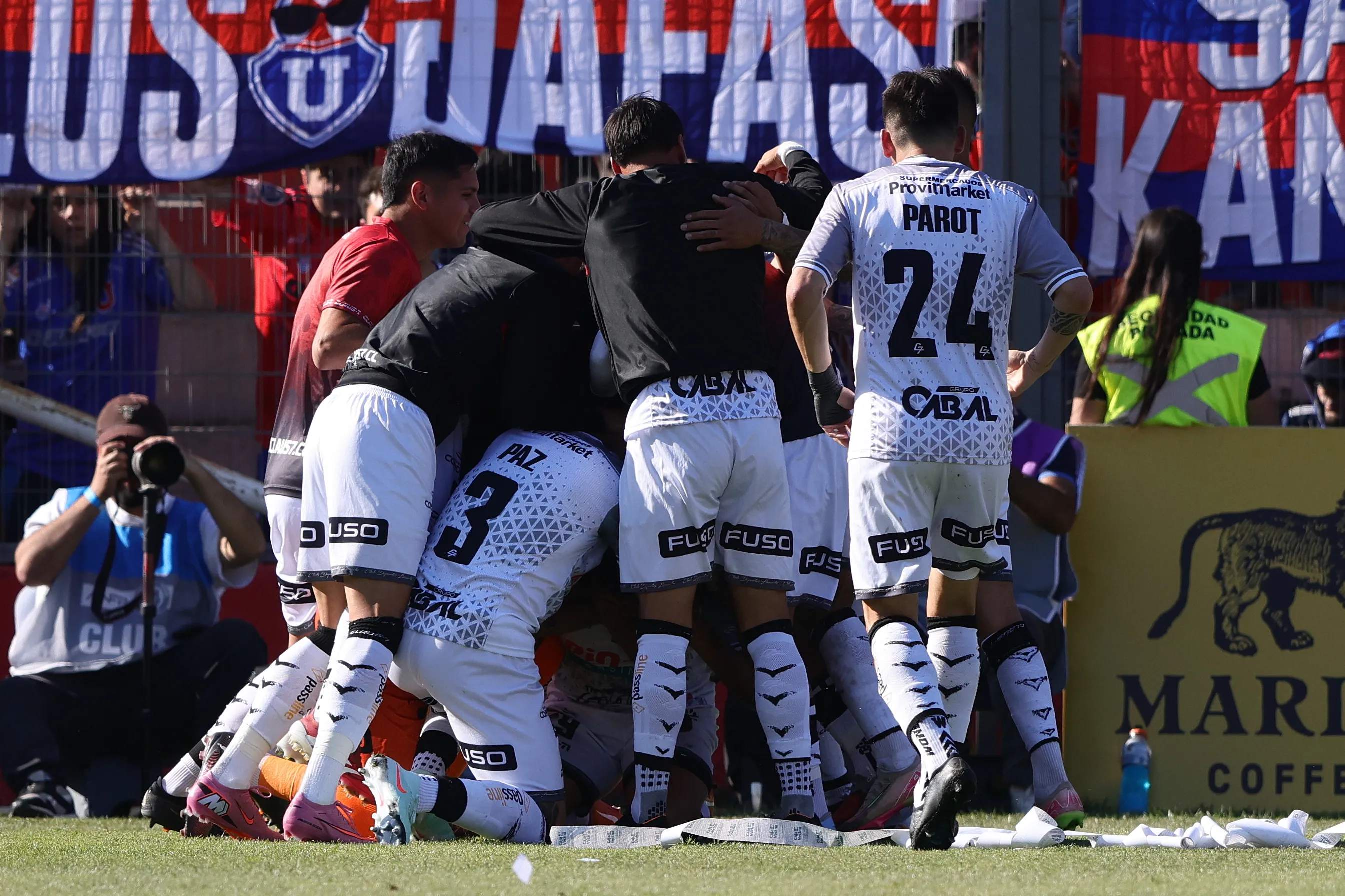 Deportes Limache anotó tres goles en su visita a la U. (Foto: Felipe Zanca/Photosport)