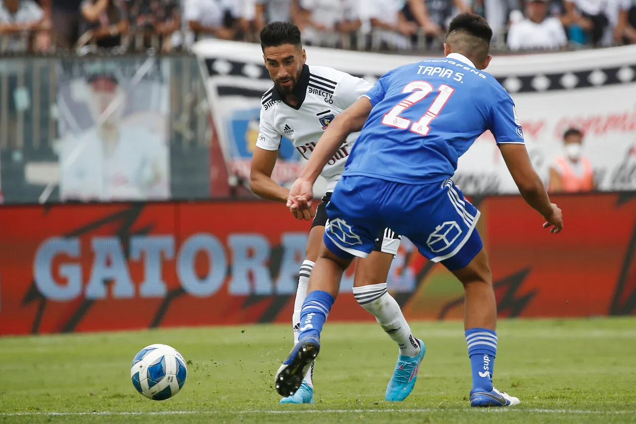 Juan Martín Lucero supo anotarle a la U en un Superclásico (Photosport).