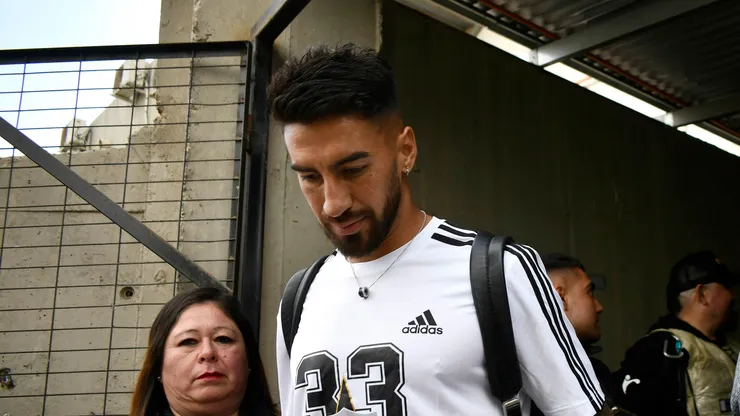 Juan Martín Lucero suena para volver a Colo Colo pero su eventual retorno genera dudas en Macul (Foto: Alejandro Pizarro/Photosport)