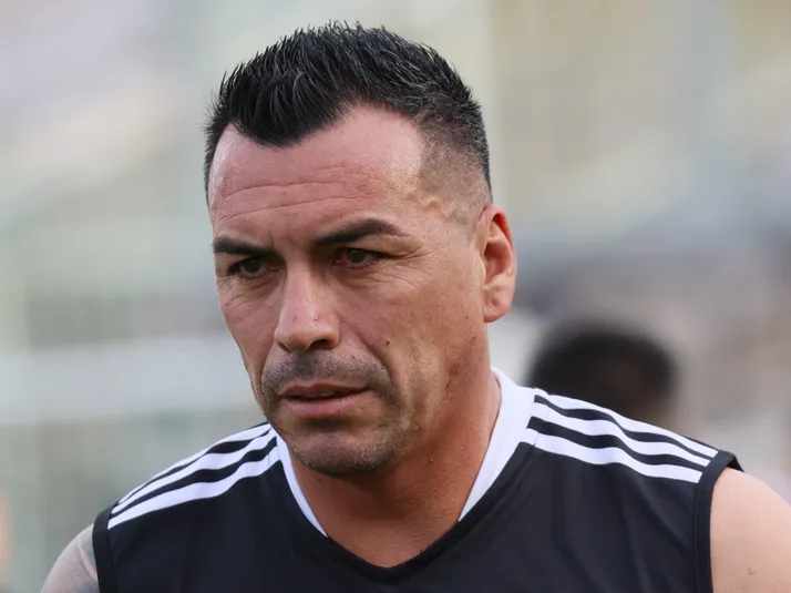 Colegio de Entrenadores estalla por el caso Esteban Paredes