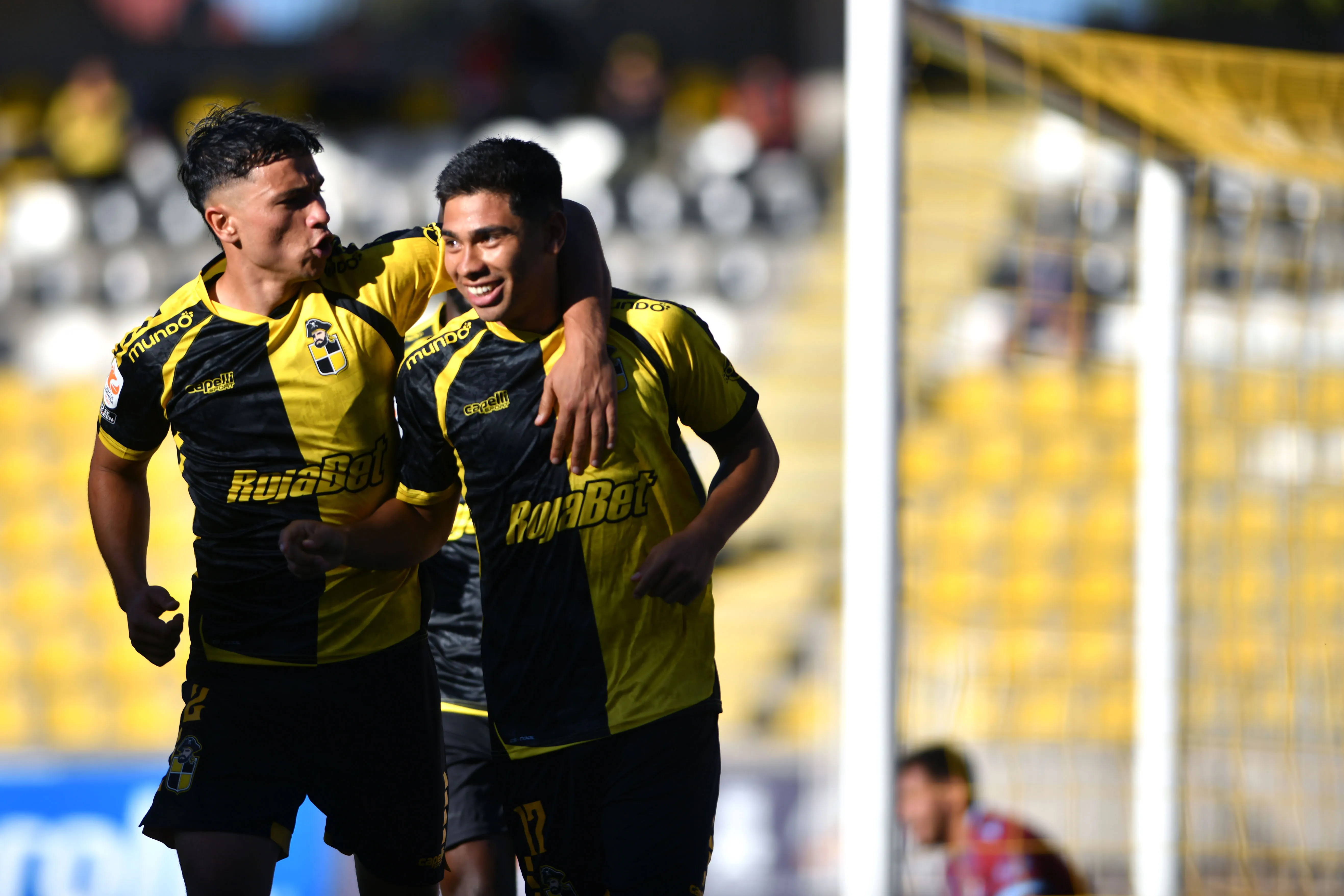 Francisco Salinas disputó 36 partidos oficiales, marcó 6 goles y aportó 3 asistencias | FOTO: Alejandro Pizarro Ubilla/Photosport