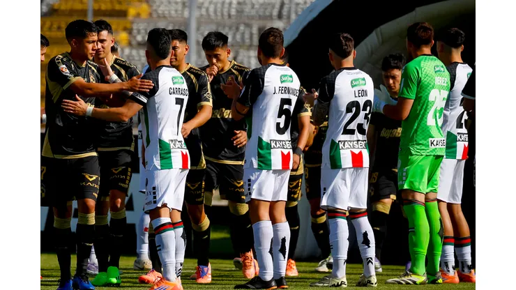Palestino sí le hizo pasillo a Coquimbo Unido.