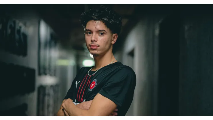 Nathaniel Pérez Torres fichó por el FC Midtjylland. Puede representar a la Selección Chilena. (Imagen: FC Midtjylland)