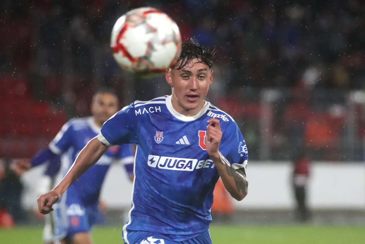 Negrete debutó el 2024 con la U. | Foto: Photosport