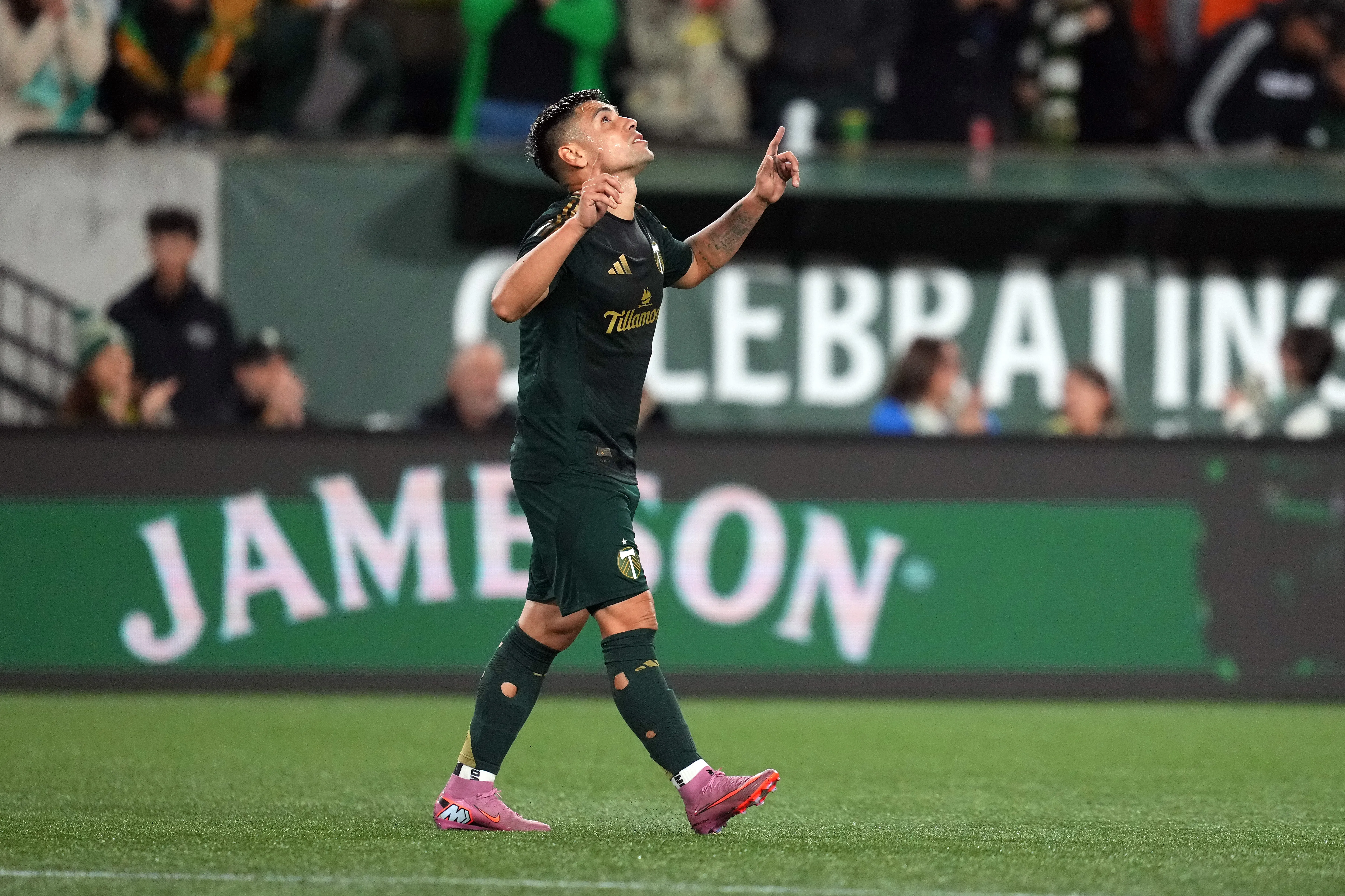 Felipe Mora se aleja de Universidad de Chile: se oficializó su renovación con Portland Timbers. (Foto: Getty Images)