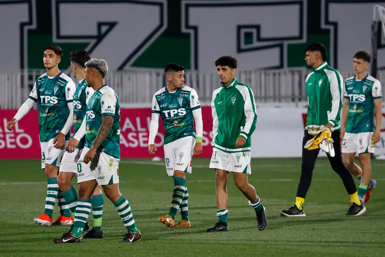 Wanderers enfrentará la liguilla ante Cobreloa (Photosport).