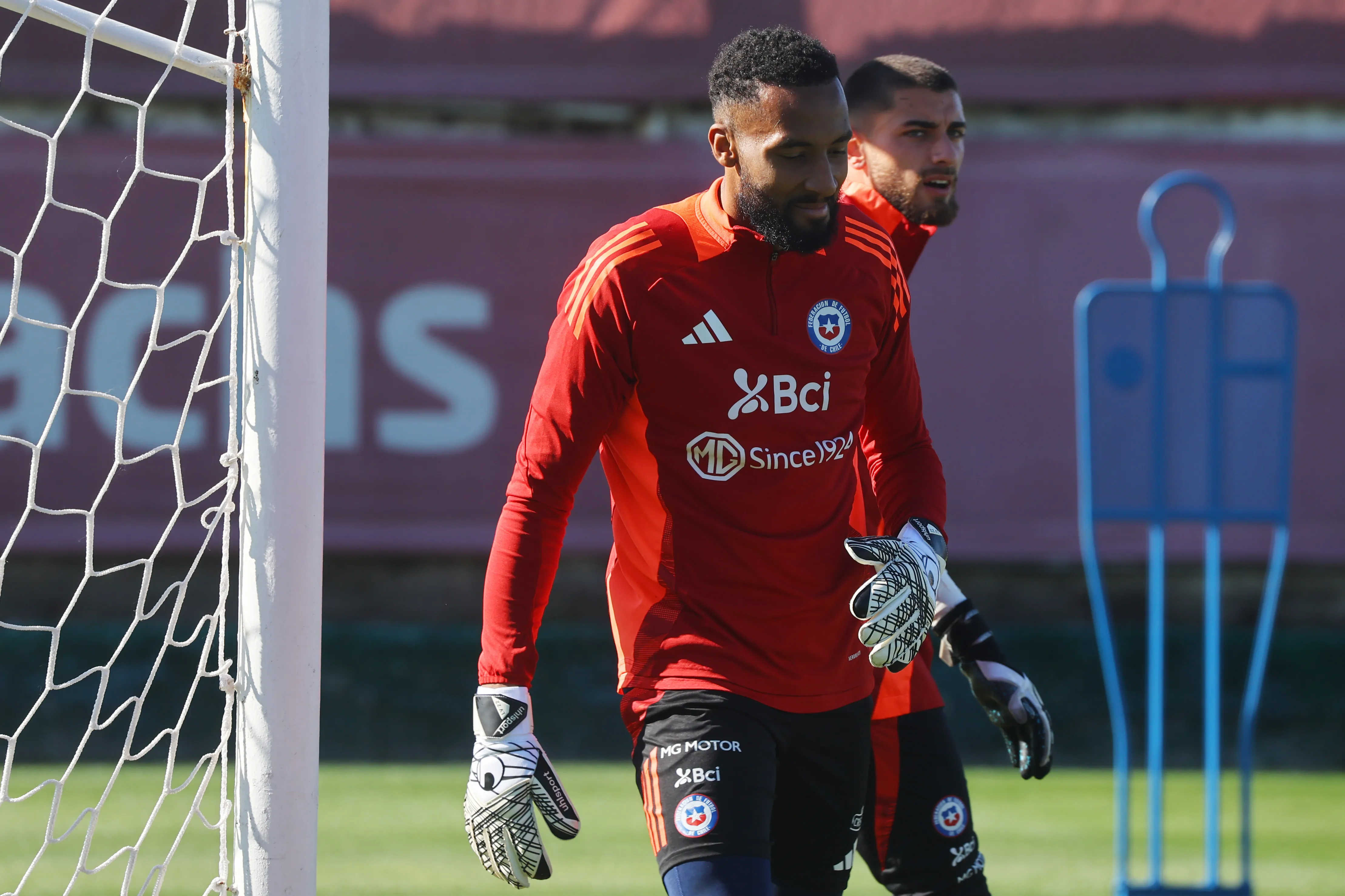 Tanto Vigouroux como Gillier son titulares en sus respectivos clubes | FOTO: Jonnathan Oyarzun/Photosport