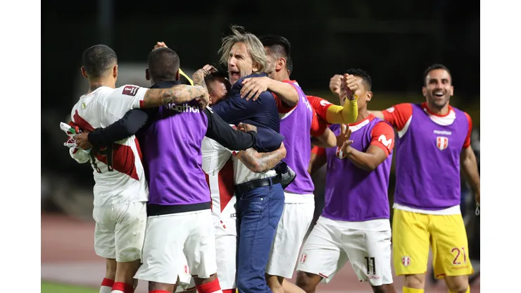 Criticaron duramente a Ricardo Gareca por dar tantas entrevistas en Perú.