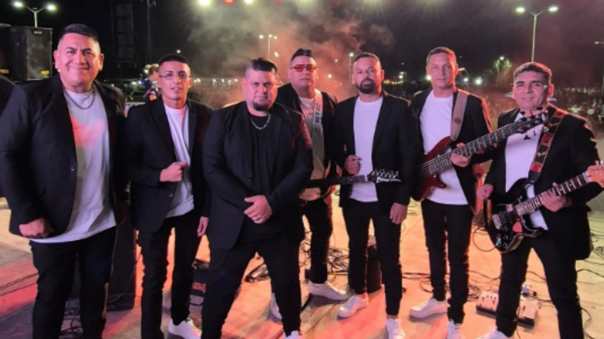 Universidad de Chile se representó por Los Del Fuego en 2025. Sin embargo, tocarán para Lanús. (Foto: Instagram)