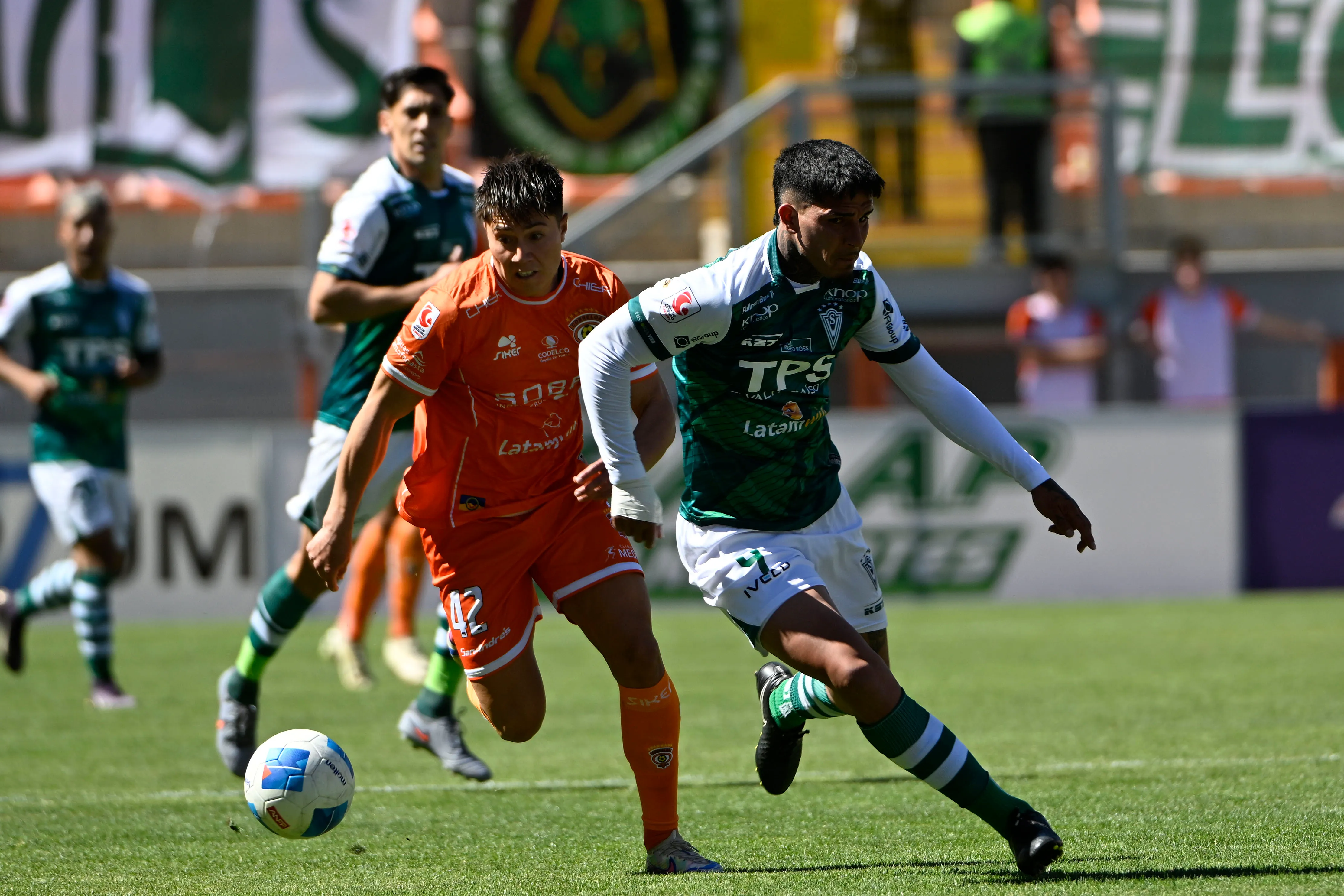 El equipo que haga mejor las cosas en la cancha clasificará a semifinales | FOTO: Pedro Tapia/Photosport