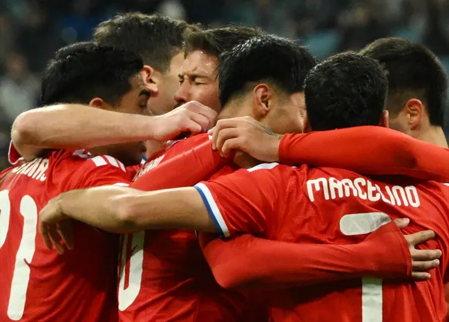 Los jugadores de Chile celebrando el triunfo ante Perú | FOTO: Sipa/Photosport