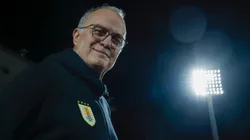 Bielsa no la pasa bien en Uruguay.