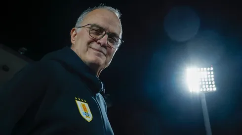 Bielsa no la pasa bien en Uruguay.