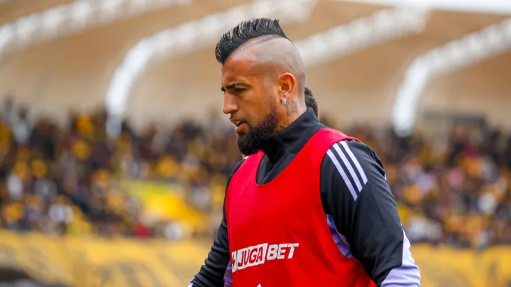 ¿Arturo Vidal continuará en Colo Colo?