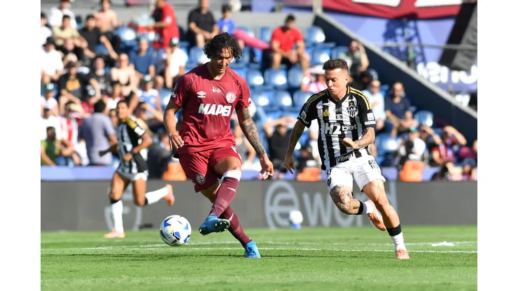 Atlético Mineiro y Lanús se enfrentan en la final de la Copa Sudamericana.