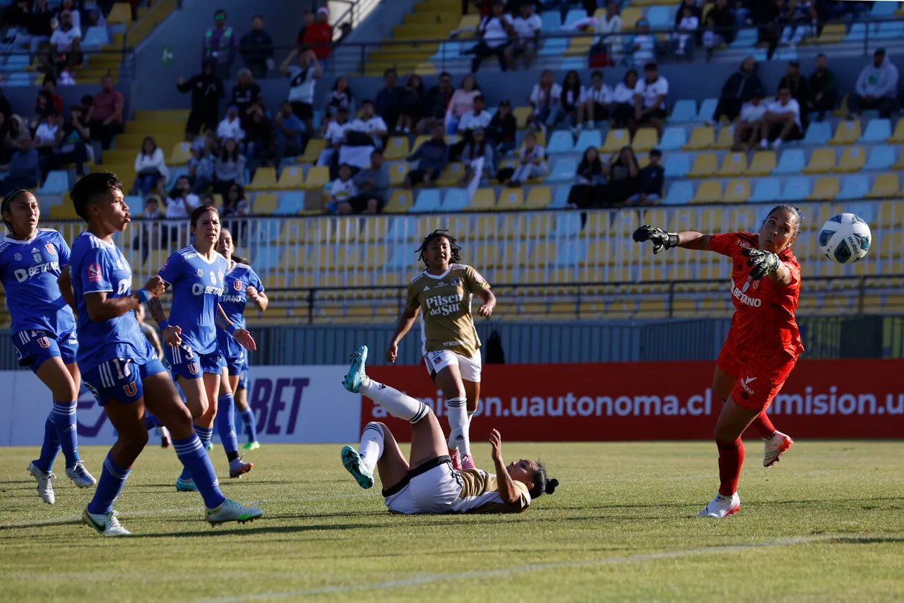 Habrá nueva final entre Colo Colo y la U. | Foto: Photosport