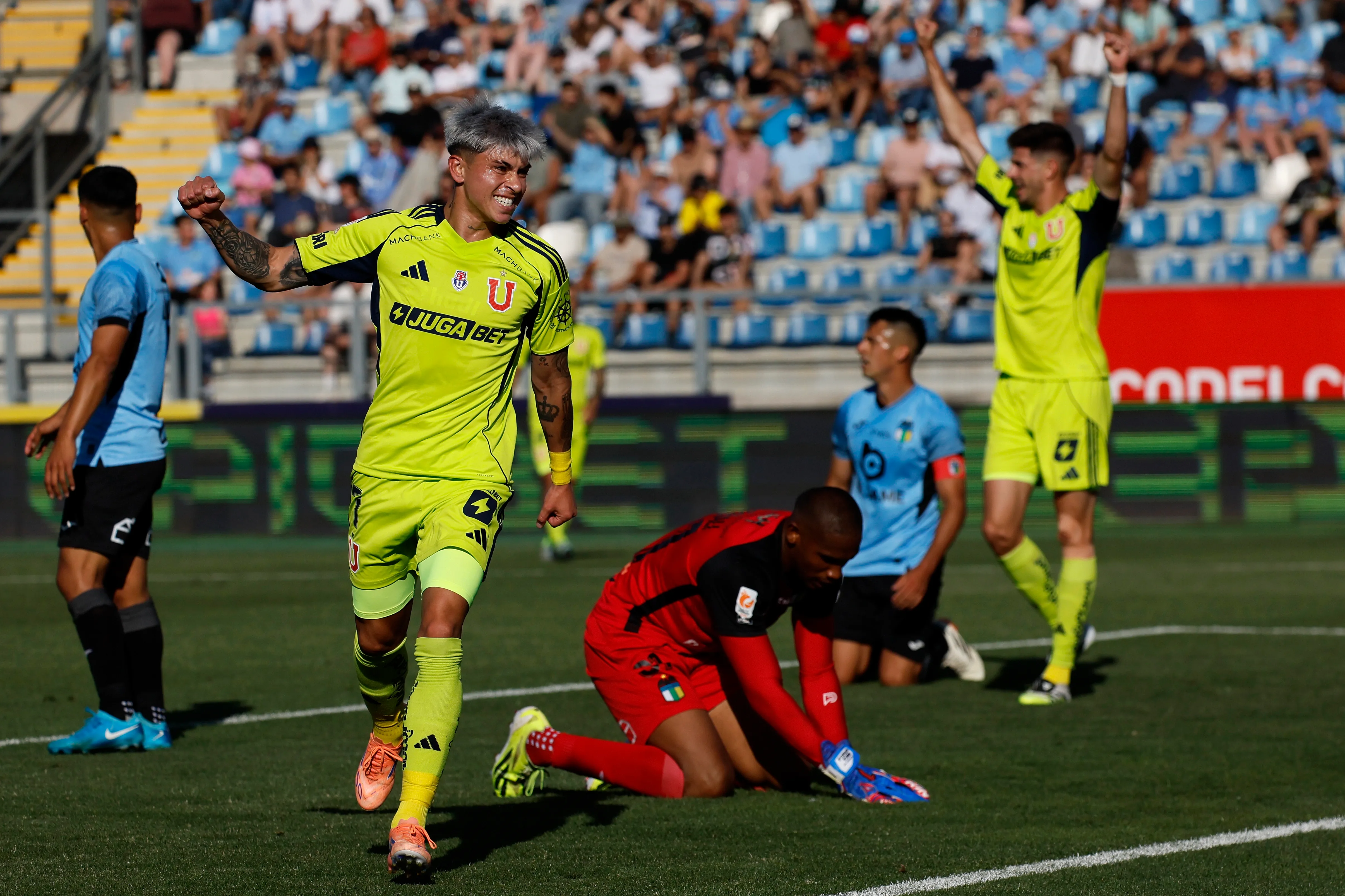Lucas Di Yorio estuvo involucrado en el gol de Maximiliano Guerrero | FOTO: Andres Pina/Photosport