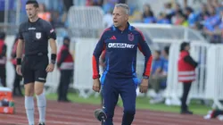 La terrible noticia que pega fuerte a Gustavo Álvarez en la U